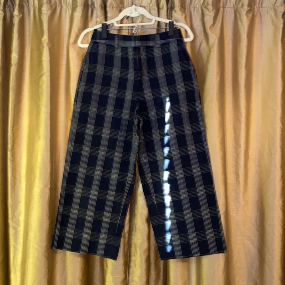1901 • Wide Leg Crop Crepe Pants